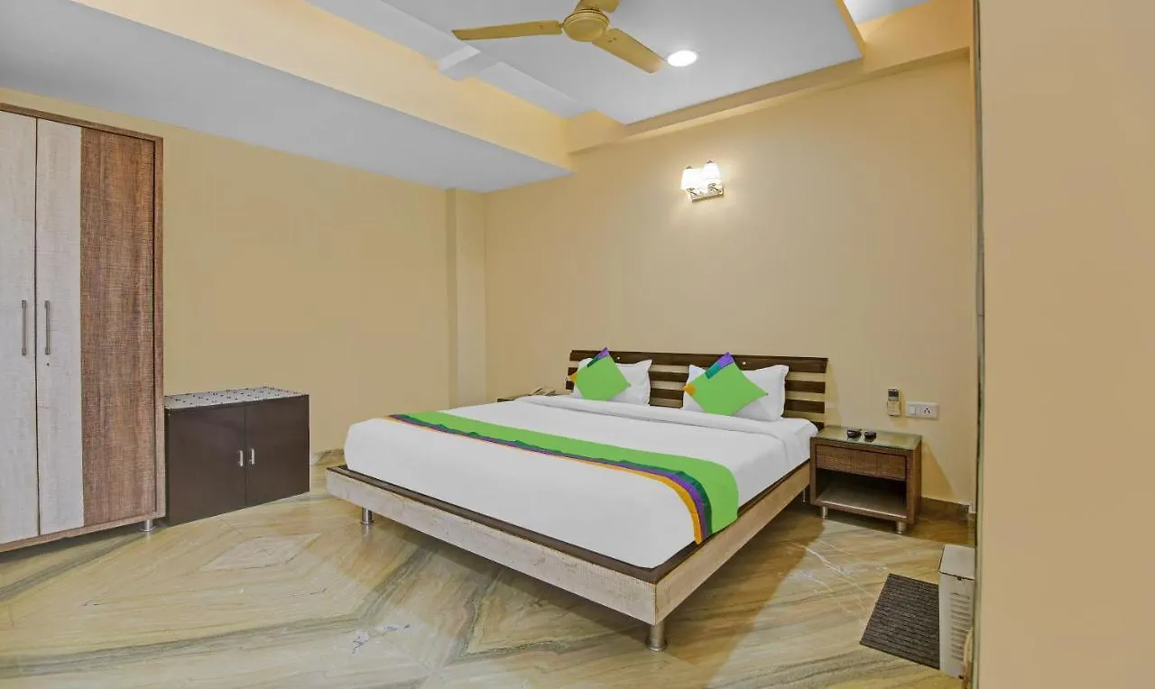Treebo Trend Maravilla Gurgaon 3*,